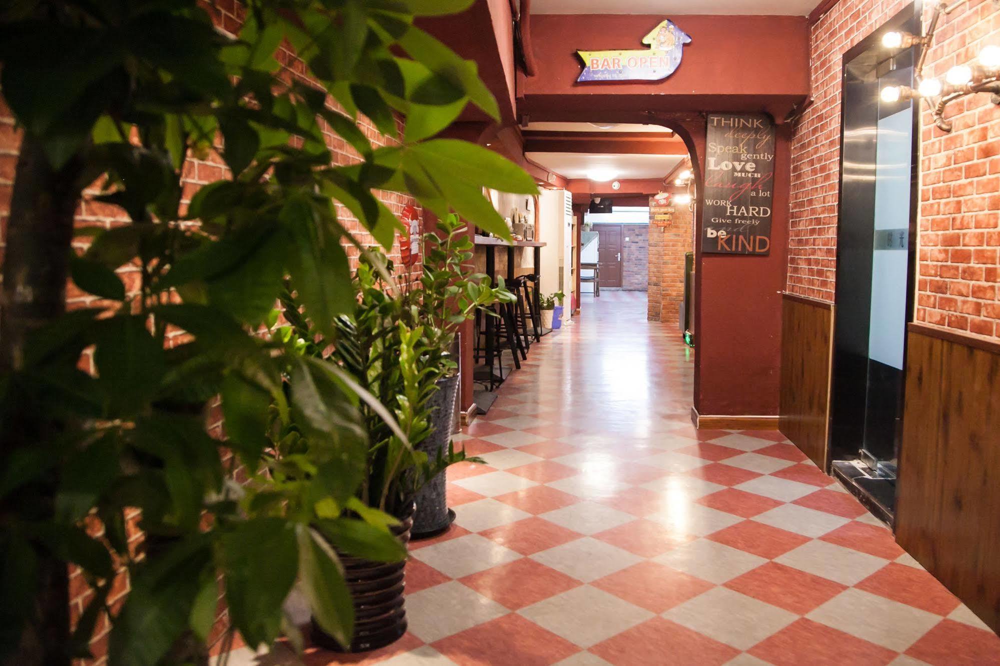 Nostalgia Hotel Beijing- Xidan Экстерьер фото