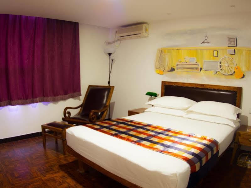 Nostalgia Hotel Beijing- Xidan Экстерьер фото